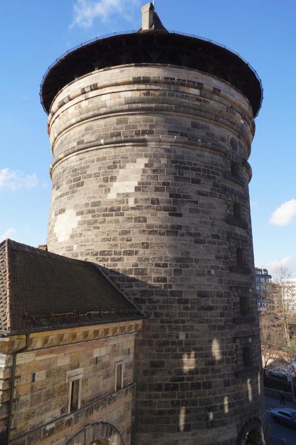 Am Spittlerturm Apartment Nuremberg Luaran gambar