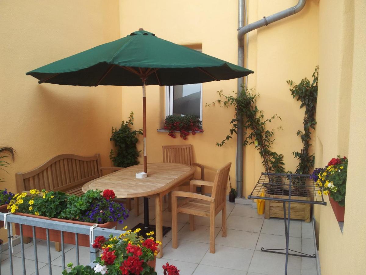 Am Spittlerturm Apartment Nuremberg Luaran gambar